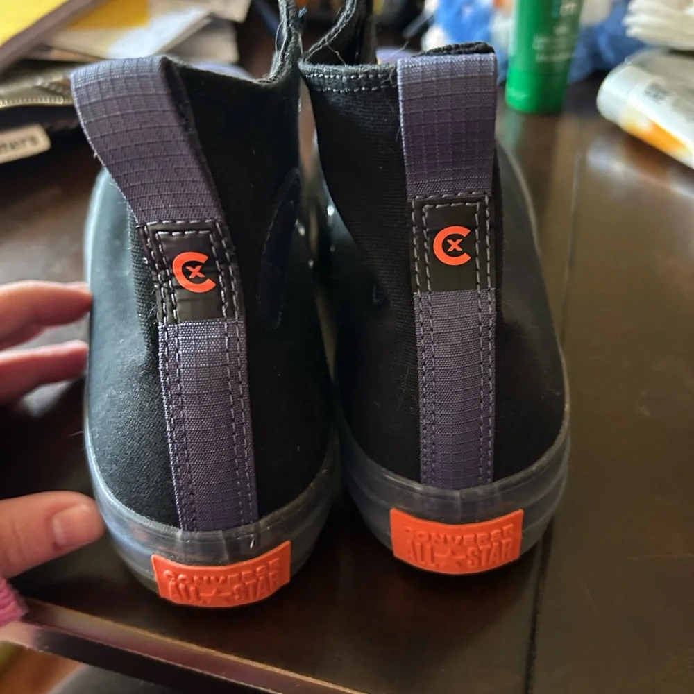 Converse Black and Purple High-Tops (men’s 9.5) - Picture 6 of 6